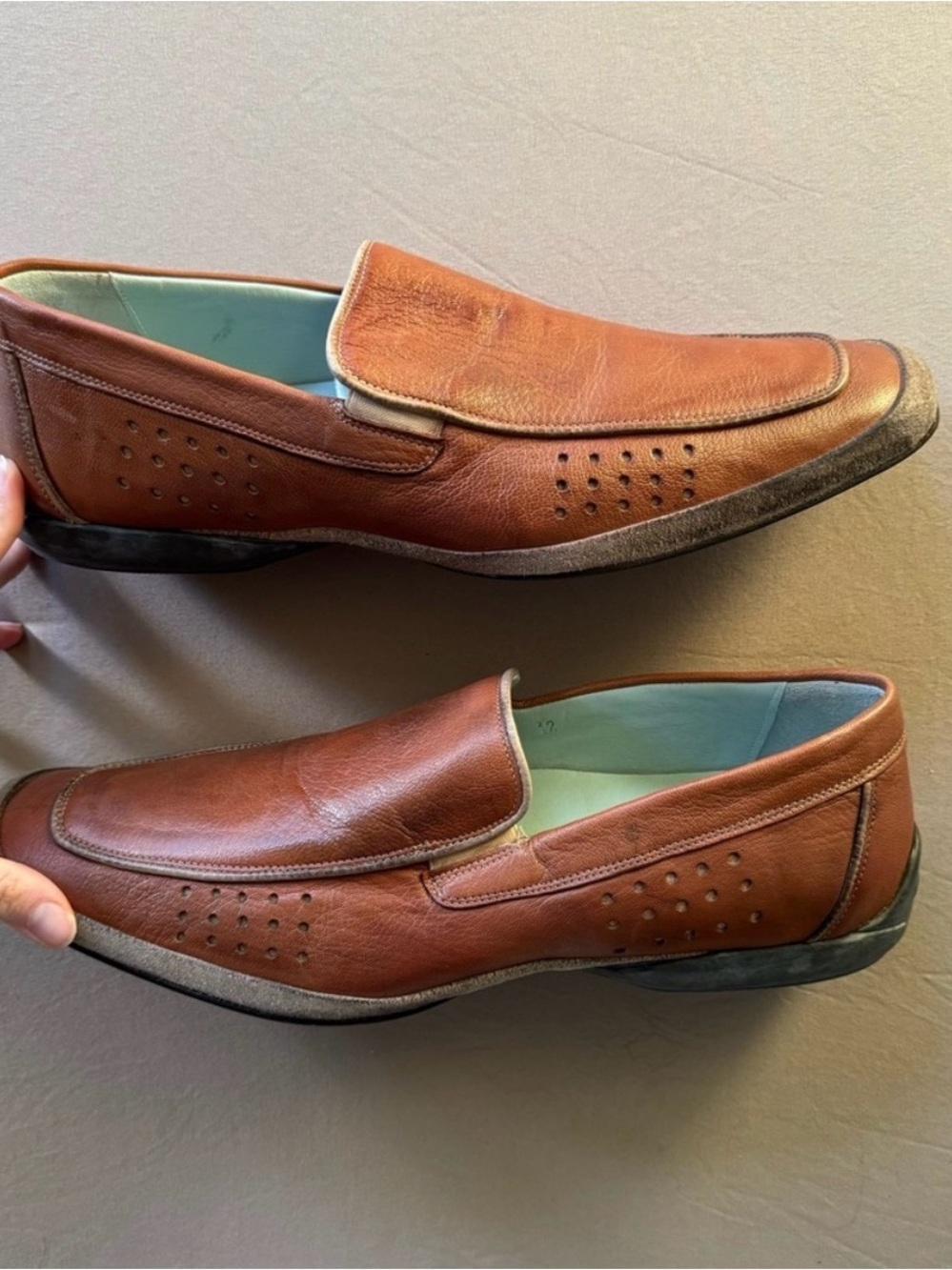 Beautiful! Bacco Bucci Brown Leather Slip-On Loafers - Handmade in Italy!